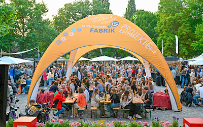 Beste Stimmung auf dem Emsdettener Weinfest.