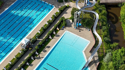 Die große Wasserrutsche im Freibad, Waldbad Emsdetten