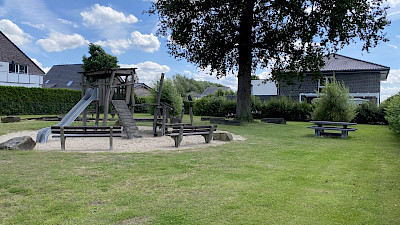 Spielplatz Hanna-Höch-Straße