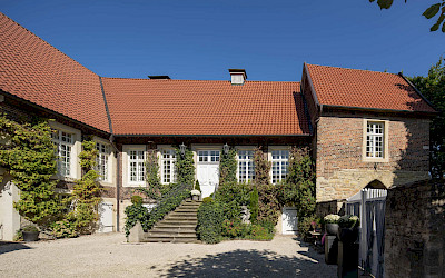Sehr schön präsentiert sich der Sendenhof in Horstmar. Der Burgmannshof befindet sich am Nordkurs der 100-Schlösser-Route.
